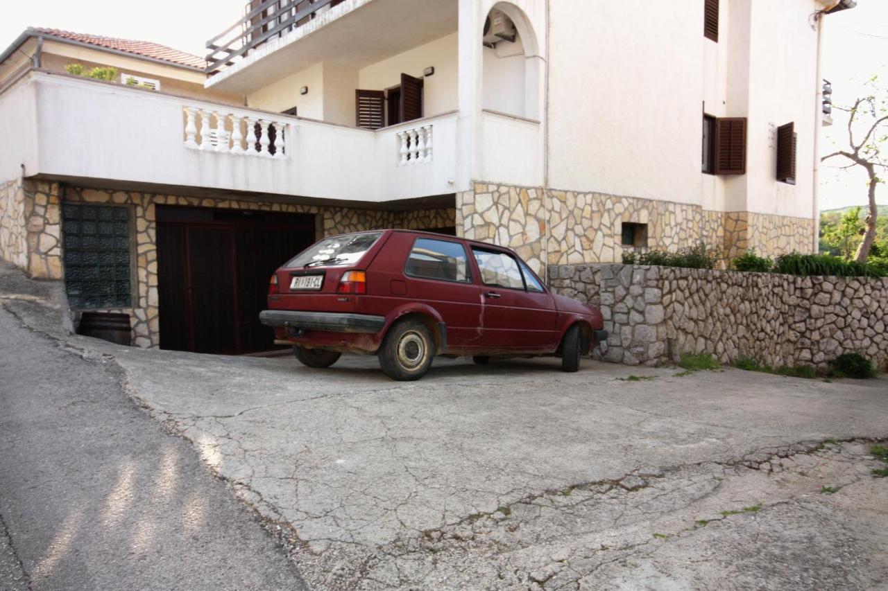 Double Room Vrbnik 5301B المظهر الخارجي الصورة